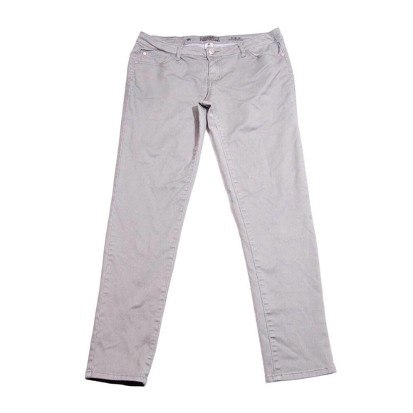 Celebrity Pink Denim - Celebrity Pink Jeans Womens 13  - 33x30 Low RIse Skinny Light Gray